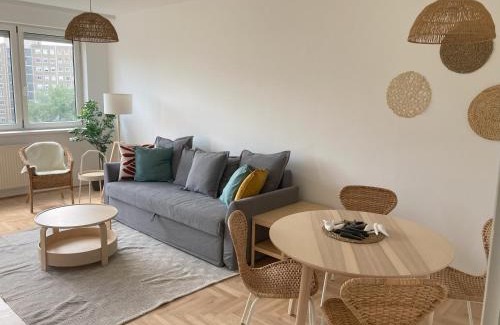 Erzsebetfalva Apartamento | Zazie Apartment with free parking
