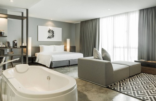 Rama 9 Hotel | ZAZZ Urban Bangkok
