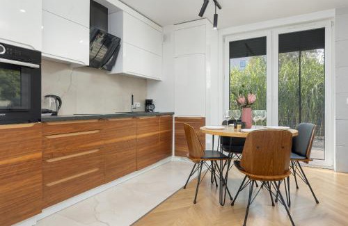 Krowodrza Apartamento | Zbożowa 2A Apartments Nowy Kleparz Cracow by Noclegi Renters