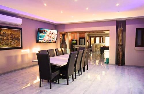Bela-Bela Casa | Zebula Bush Lodge 47 by Euphoric Leisure