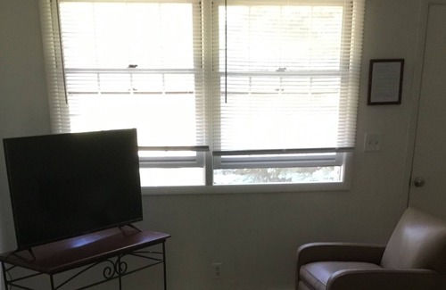 Riverside Apartamento | Zee’s hideaway 3-4441