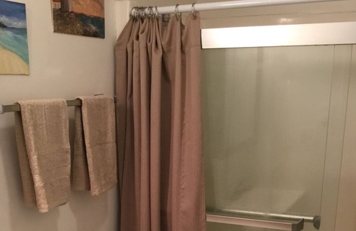 Riverside Apartamento | Zee’s hideaway 3-4441