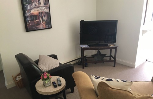 Riverside Apartamento | Zee’s hideaway 4433