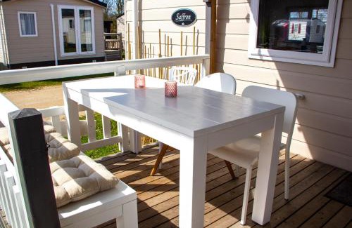 Renesse Chalet De Esquí | Zee&Zout, chalet 6 pers. bij Renesse en strand!