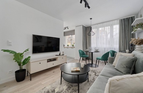 Psie Pole Apartamento | Zegadłowicza Riverside Studio by Renters