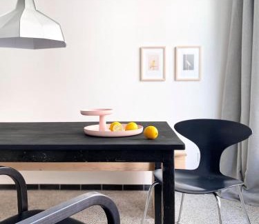 Nippes Apartamento | Zehuus Gartenstudio mit Terrasse