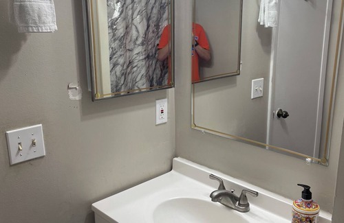 Sandalwood Casa | Zen 2b/2b smart townhome in central Jacksonville