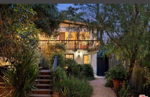 Fernwood Casa | Zen Birds Nest of Topanga Boho Chic with Epic Deck