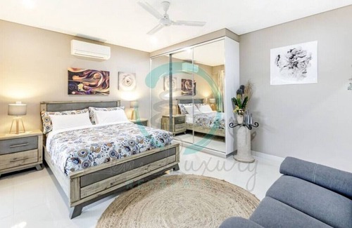 Berrimah Apartamento | ZEN BOULTER ESTATE - 3BR Cozy Hideaway