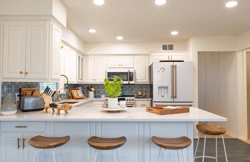 Minnetonka Casa | "Zen Den" on the Water by Downtown Wayzata by Roxy Rentals