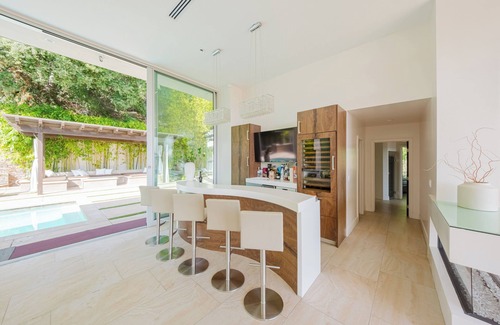Beverly Hills Casa | Zen Estate - Luxurious 5BR Beverly Hills Sanctuary with Pool & Canyon Views