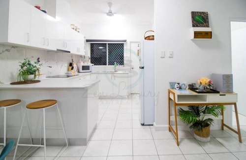 Alawa Apartamento | ZEN GARDEN - 2 BR Cozy Modern Design Apt