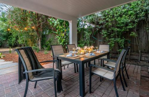 East Mesa Villa | Zen Garden by Paradise Retreats