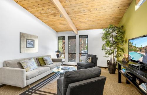 Vista Las Palmas Casa | Zen Inspired Sanctuary Permit# 1131