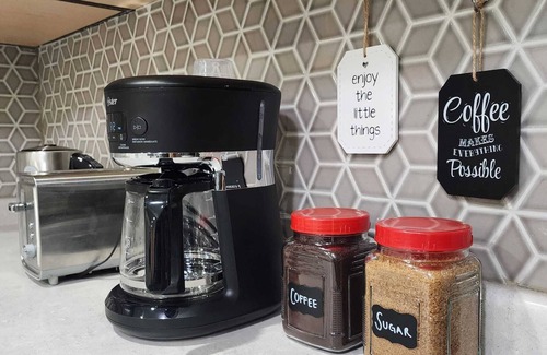 Brampton Apartamento | Zen Nest - Cozy, conveniently located, and just minutes to the airport!