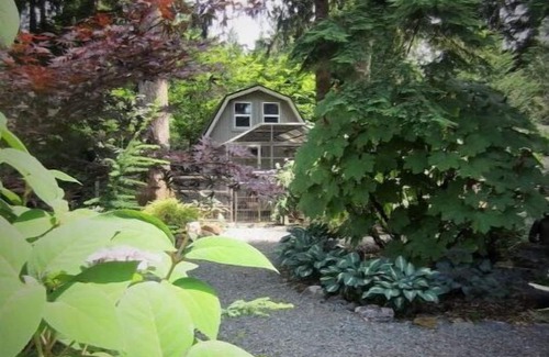 Deming Apartamento | ZEN Oasis On the River ~ Gateway to Mt. Baker Ski