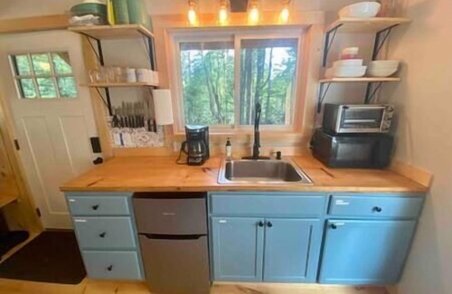 Chester Cabina | Zen of the Woods Tiny Cabin in Okemo Valley