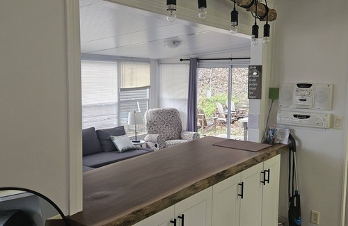 Sherkston Cabaña | Zen paradise in Sherkston Shores!