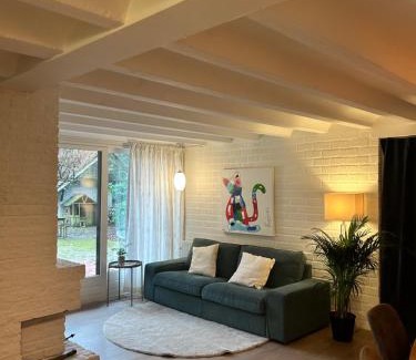 Broekheurne Apartamento | Zen Retreat - Free Private Parking!