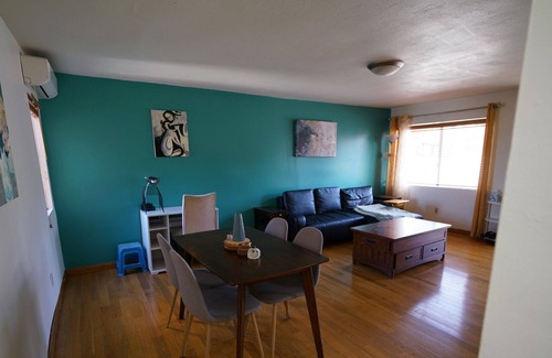 Monterey Park Casa | Zen Single House in Monterey Park LA