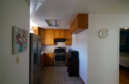 Monterey Park Casa | Zen Single House in Monterey Park LA