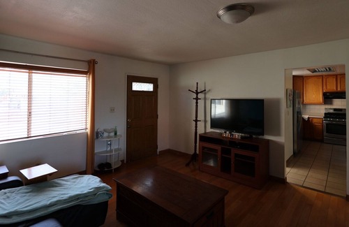 Monterey Park Casa | Zen Single House in Monterey Park LA