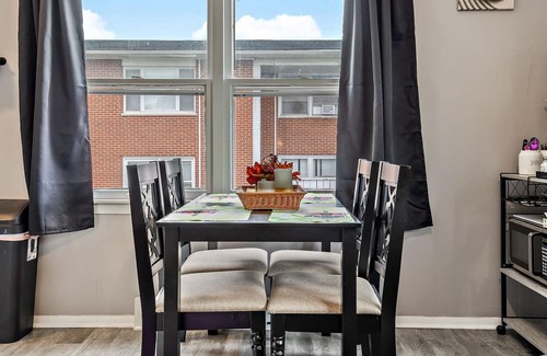 Aurora Apartamento | Zen themed/FREE WIFI & Parking/Aurora/Near Downtown
