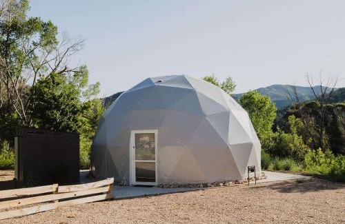 Glendale Casa | Zen Zion River Dome