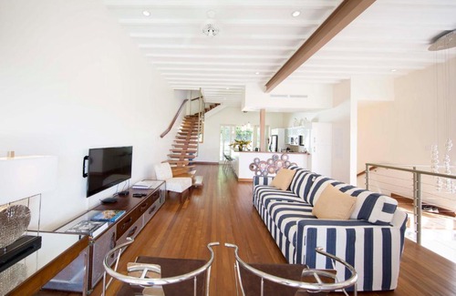 Halcyon Heights Apartamento | Zenbreak Hillside Loft 5