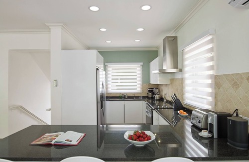 Gibbes Casa | ZenBreak KingsGate #1 is a 2 bedroom luxury holiday townhouse 3 minutes away from Gibbs Beach