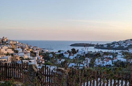 Mpatsi Casa | Zenios Andros-Cycladic house overlooking Batsi bay