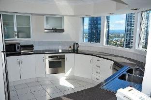 Surfers Paradise Apartamento | Zenith Ocean Front Apartments Gold Coast - Official Listing