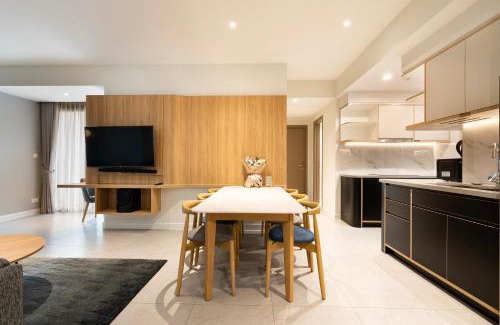 District 1 Apartamento | Zenity 3BR Condo: Luxury and Comfort in Quận 1