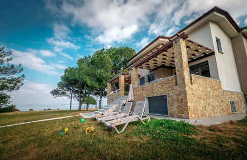 Pefkochori Villa | 85 m² Villa ∙ 2 habitaciones ∙ 7 personas