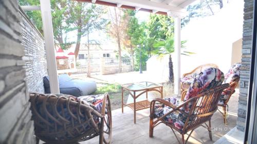 Gerakini Apartamento | Zennova #40 Trikorfo Cottage