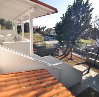 Gerakini Apartamento | Zennova #41 Trikorfo Cottage