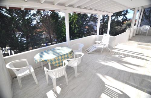 Gerakini Apartamento | Zennova #41 Trikorfo Cottage