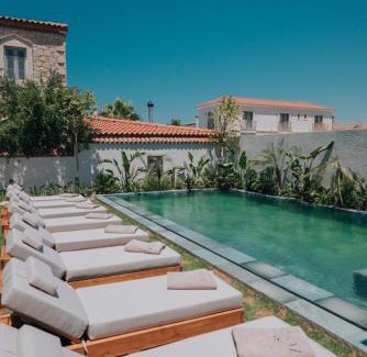 Hacımemis Hotel | Zenoa Alaçatı