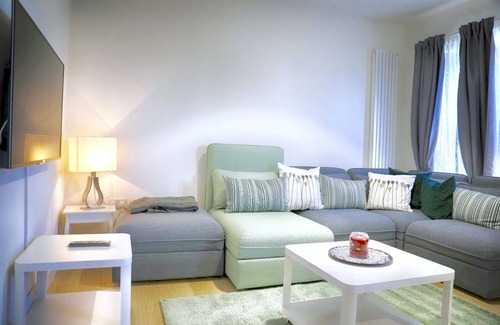 Woodhouse Apartamento | Zenobia London Luxury Apartments Flat 1