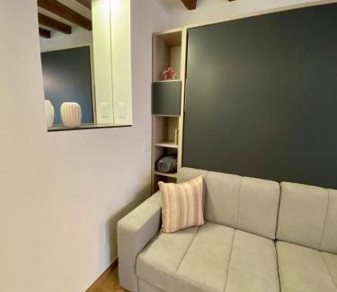 Reggio nell'Emilia Apartamento | Zenone monolocale Reggio Emilia Historic Center