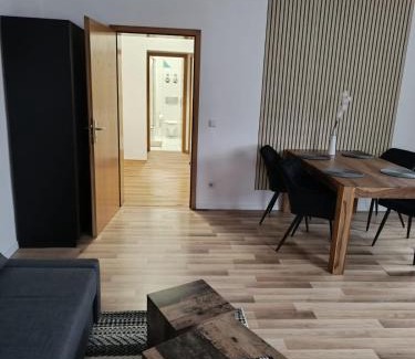 Chemnitz Apartamento | Zentral gelegen und voll ausgestattet