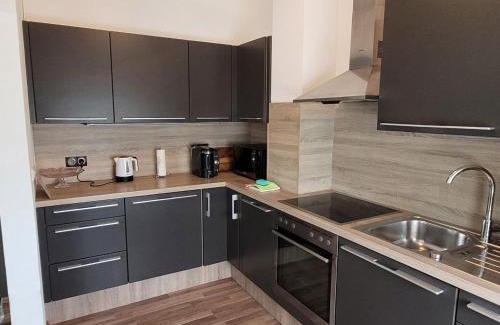 Graz-Straßgang Apartamento | Zentral gelegene, sehr ruhige und helle Wohnung