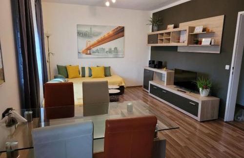 Graz-Straßgang Apartamento | Zentral gelegene, sehr ruhige und helle Wohnung