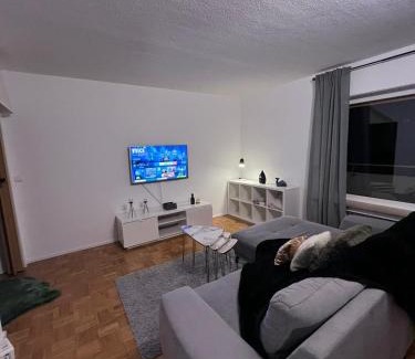 Luedenscheid Apartamento | Zentral gelegenes Apartment - DSL, Küche, Balkon, Parkplatz