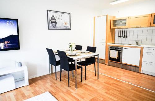 Leimen Apartamento | Zentrale City Wohnung in Leimen Netflix, Küche und Boxspring-Komfort