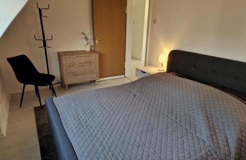 Wiemelhausen Apartamento | Zentrale Ferienwohnung direkt am Bergmannsheil mit Parkplatz & WLAN