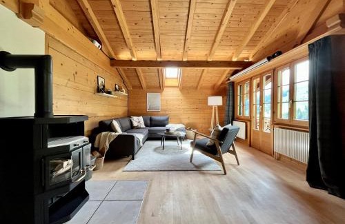 Adelboden Apartamento | zentrale, gemütliche Wohnung im Schweizer Stil I Bergblick