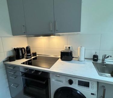 Stadtkern Apartamento | Zentrale moderne City-Wohnung - Netflix - Nespresso
