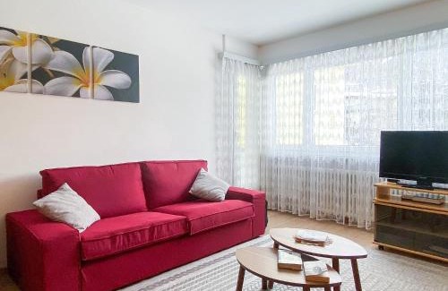 Sankt Moritz-Bad Apartamento | Zentrale Wohnung in St. Moritz mit großem Balkon
