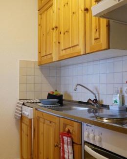 Sankt Moritz-Bad Apartamento | Zentrale Wohnung in St. Moritz mit großem Balkon